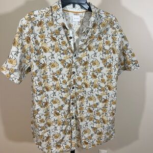 Mens XL short sleeve button down floral shirt